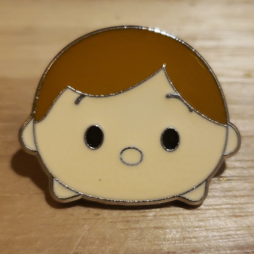 ⭐6/$25 Luke Skywalker Star Wars Tsum Disney Pin